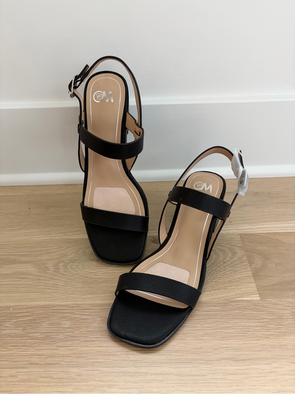 CM Black Strappy Slingback Block Heels for Women 7.5